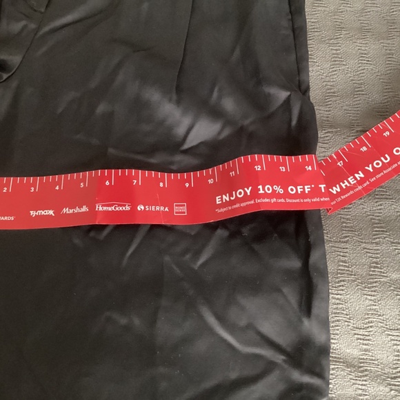 Banana Republic Elegant Black Satin Trousers NWT size 12 - Picture 8 of 8